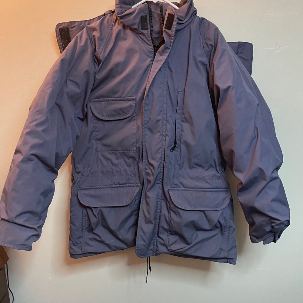 Eddie Bauer Blue‎ Goose Down Jacket size medium